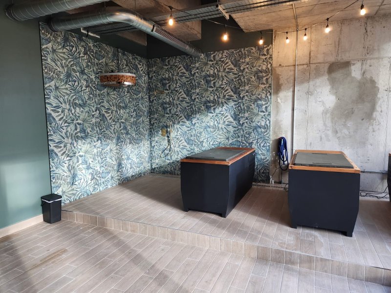 Detail of green and white ceramic wall tiles in spa corner – RC Tiling Dublin